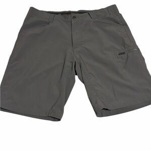 ZeroXposur Men's Gray Cargo Shorts
